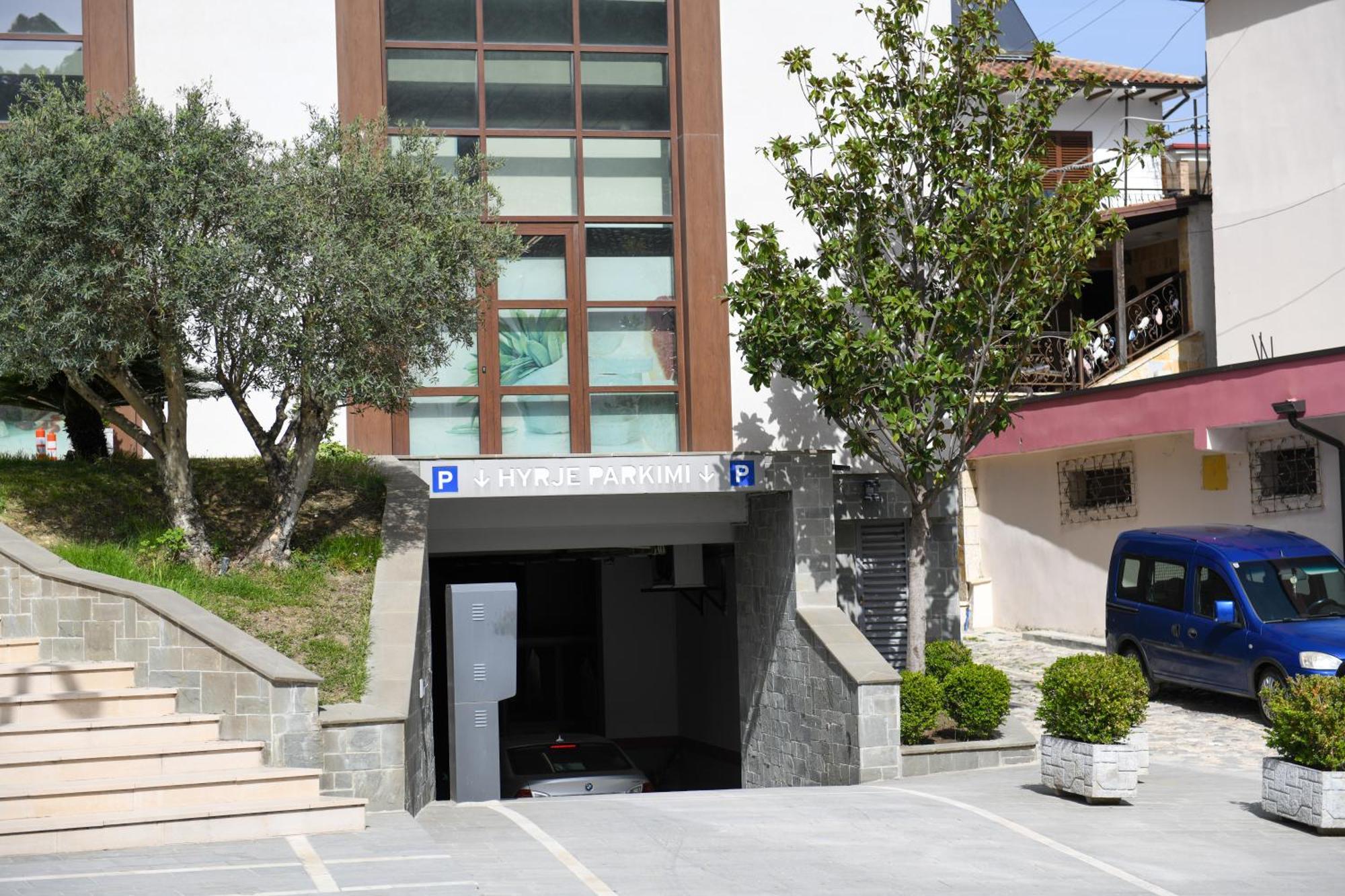 Guest House Cela City Centre Berat Zewnętrze zdjęcie