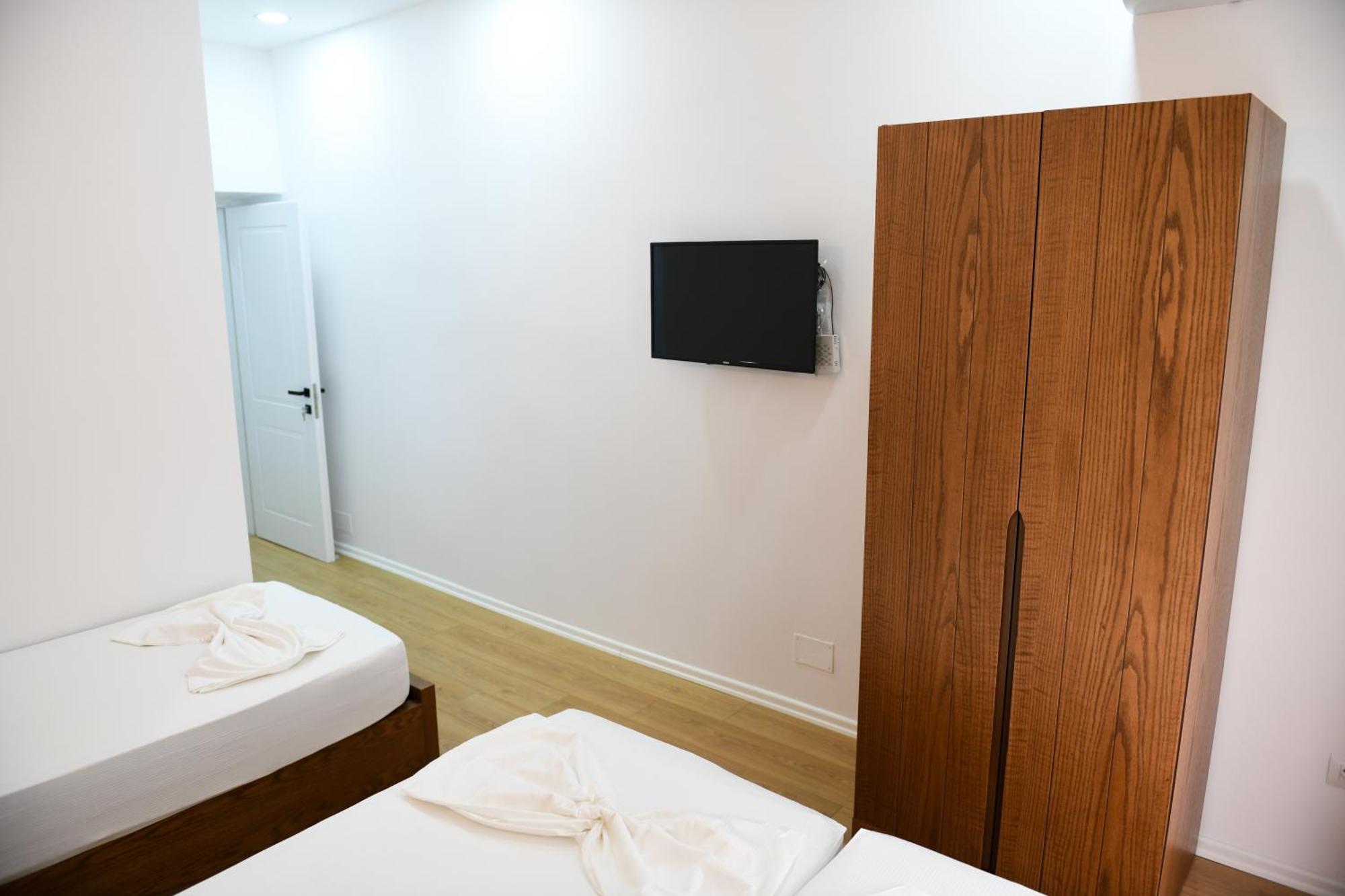 Guest House Cela City Centre Berat Zewnętrze zdjęcie